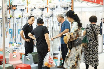 中國(guó)全品類(lèi)日用百貨博覽會(huì)暨廊坊工廠(chǎng)百貨展成功舉辦，助力產(chǎn)業(yè)升級(jí)與消費(fèi)活力